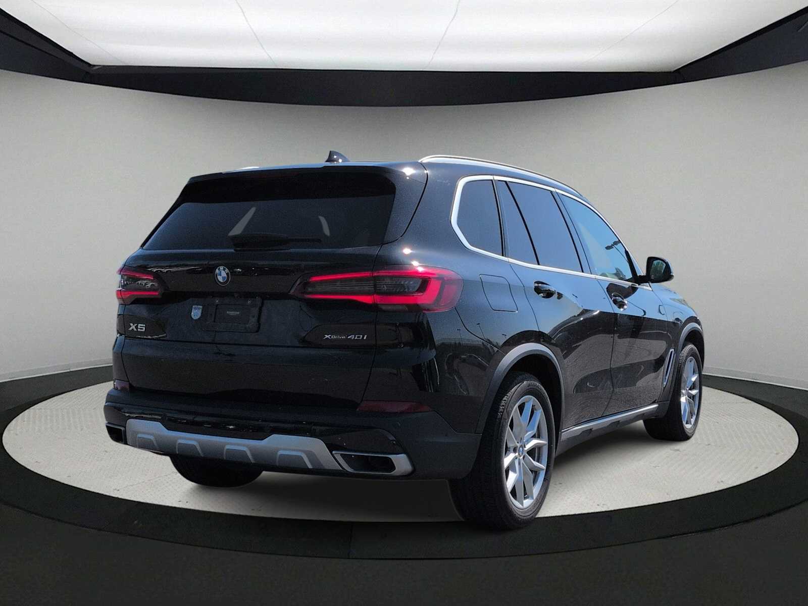 Thumbnail: 2020 BMW X5 - 8