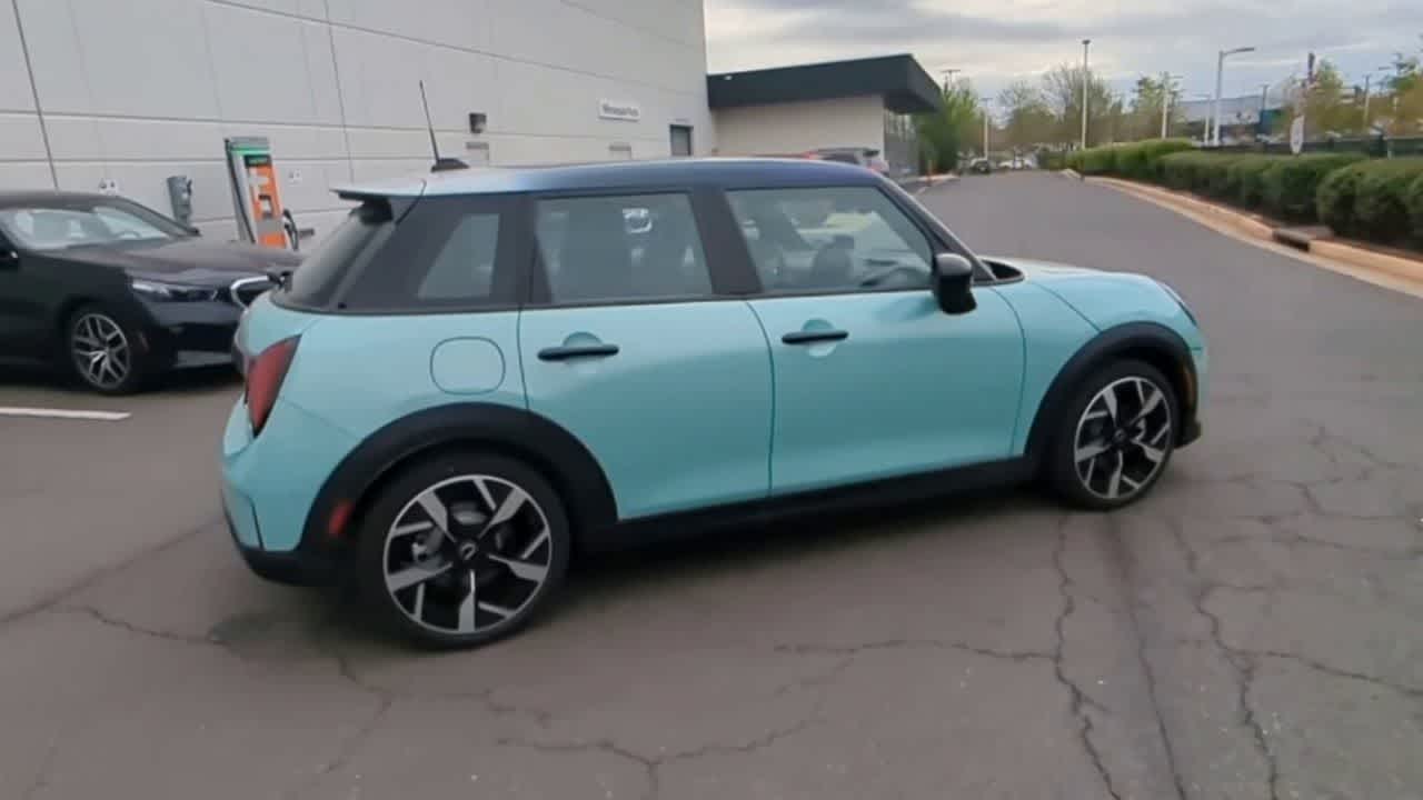 Thumbnail: 2025 MINI Cooper Hardtop - 2