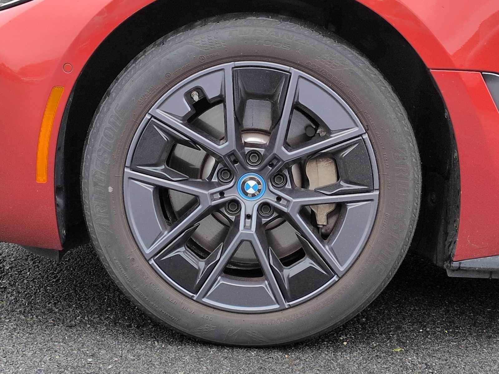 Thumbnail: 2023 BMW i4 - 14