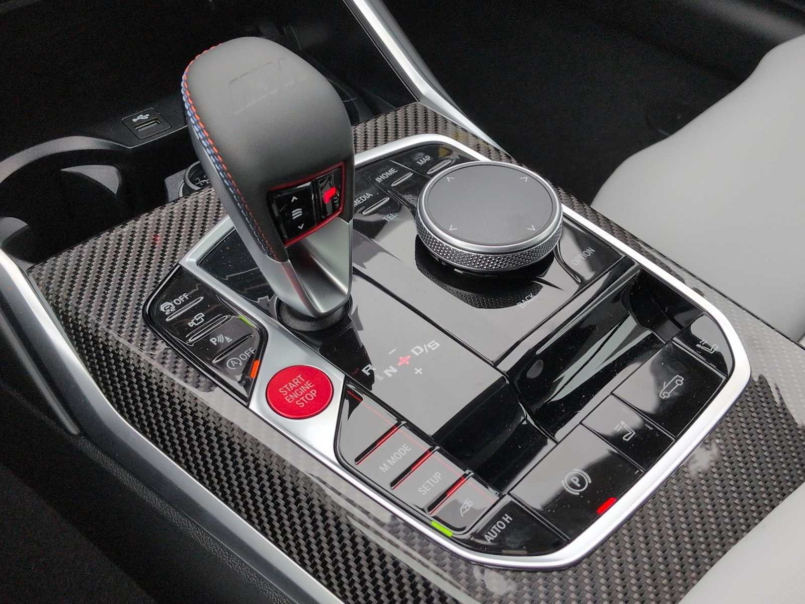 Thumbnail: 2026 BMW M4 - 32