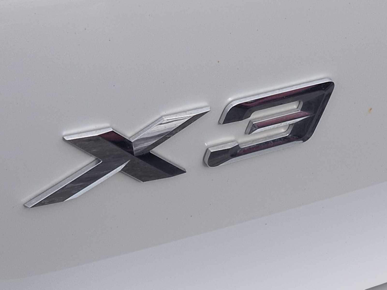 Thumbnail: 2020 BMW X3 - 13