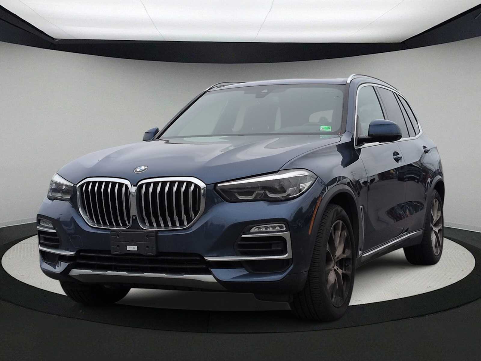 Thumbnail: 2021 BMW X5 - 4