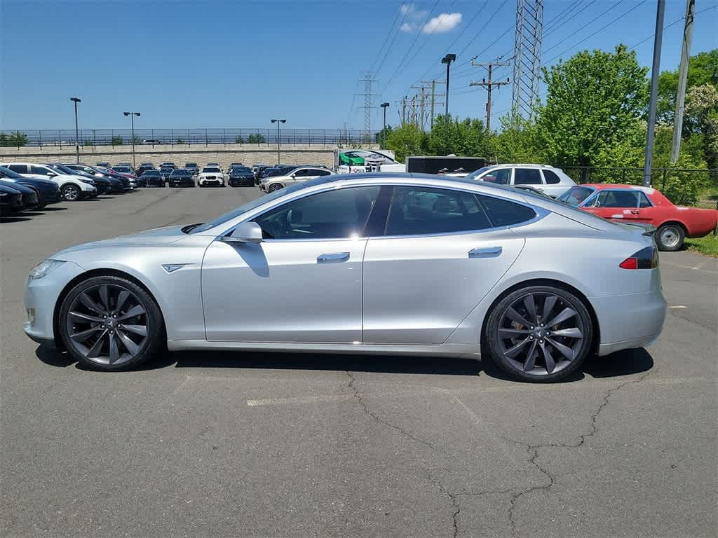 2013 Tesla Model S Performance 24