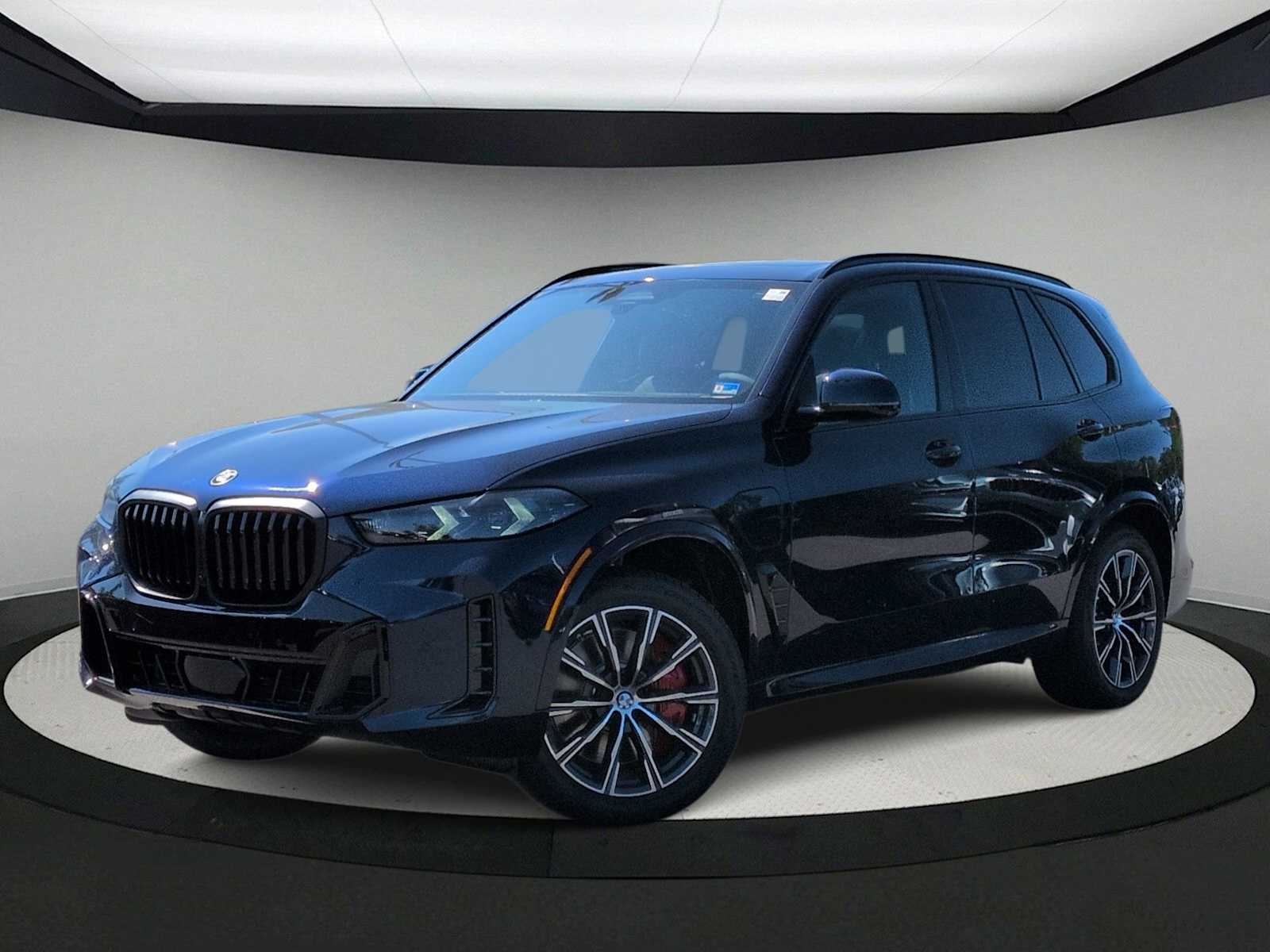 Thumbnail: 2026 BMW X5 - 1