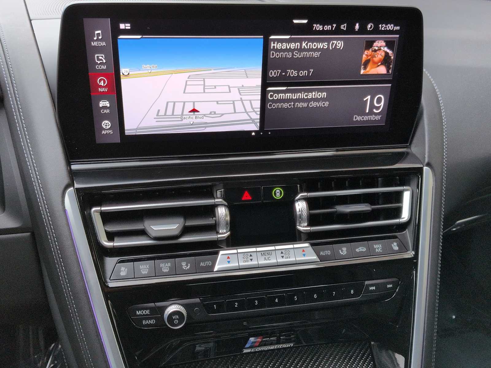 Thumbnail: 2023 BMW M8 - 28