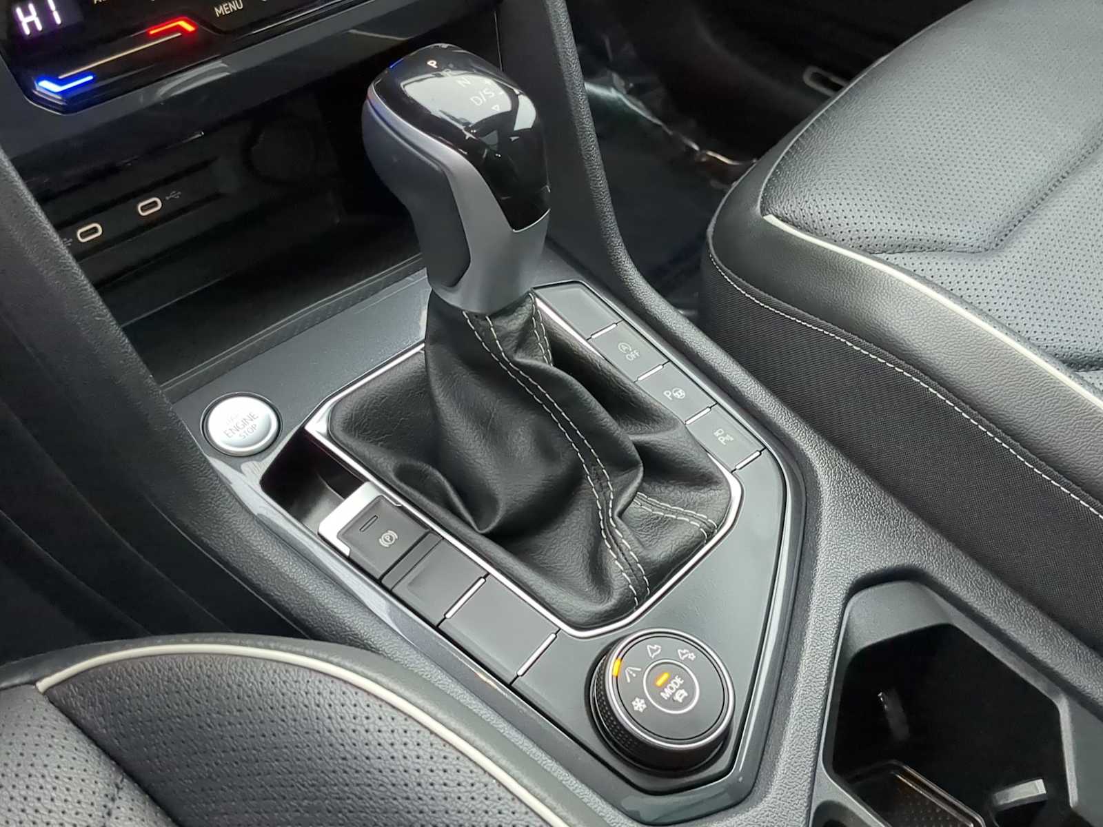 Thumbnail: 2024 Volkswagen Tiguan - 34