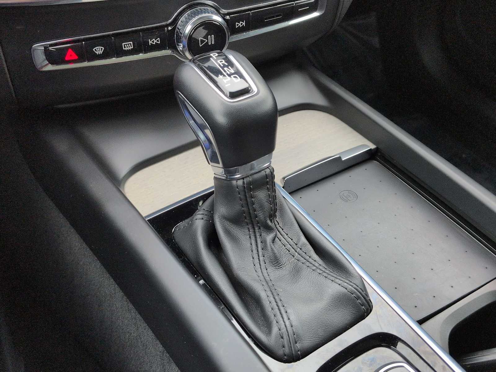 Thumbnail: 2021 Volvo XC60 - 34