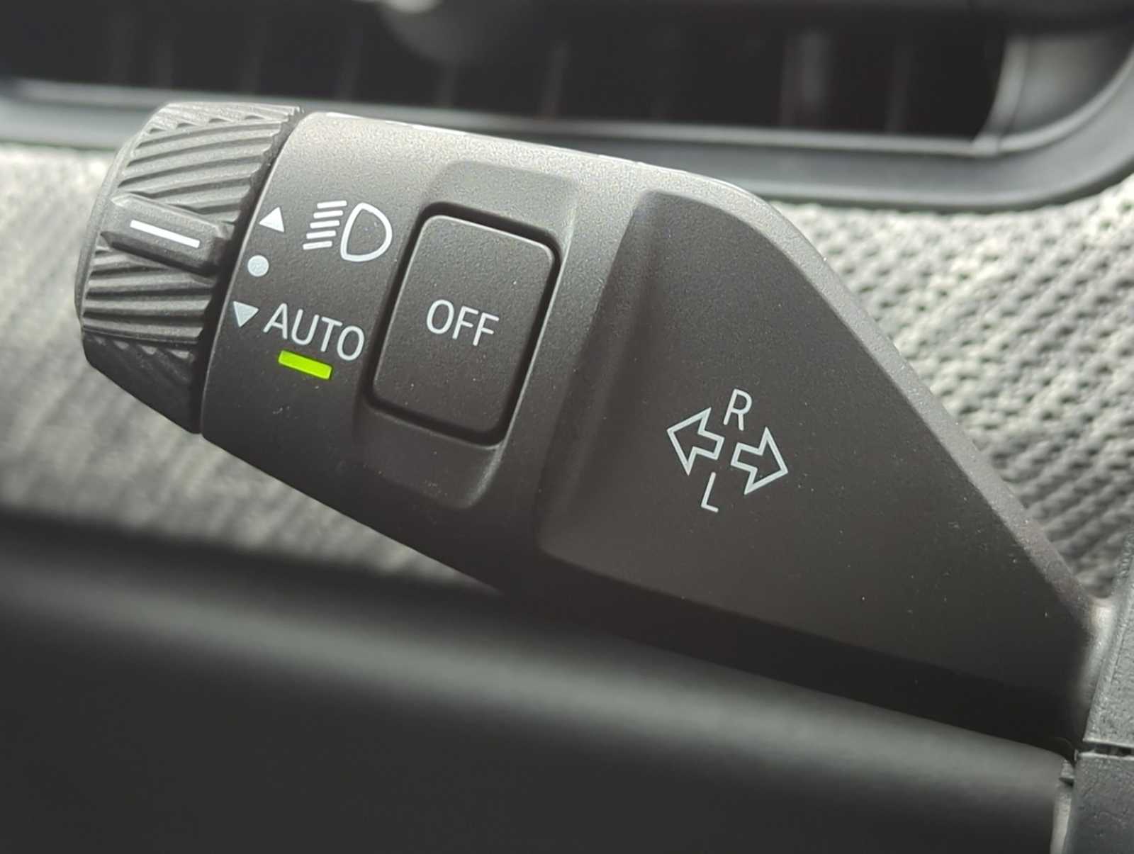 Thumbnail: 2025 MINI Cooper Hardtop - 27