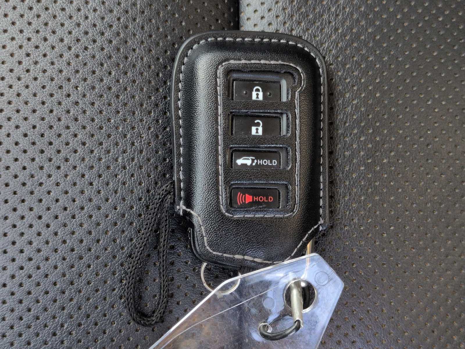 Thumbnail: 2022 Lexus RX - 36