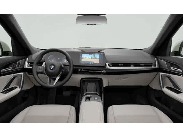 Thumbnail: 2027 BMW X1 - 7
