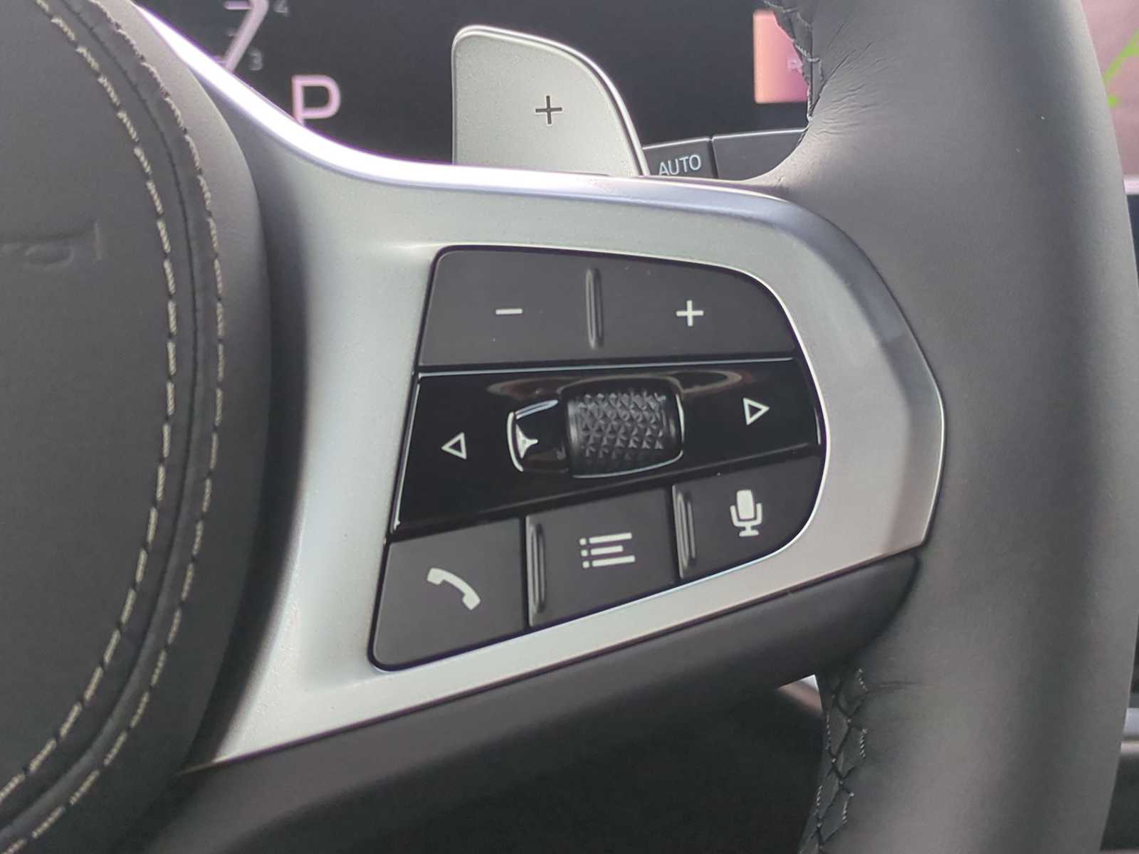 Thumbnail: 2026 BMW X7 - 26