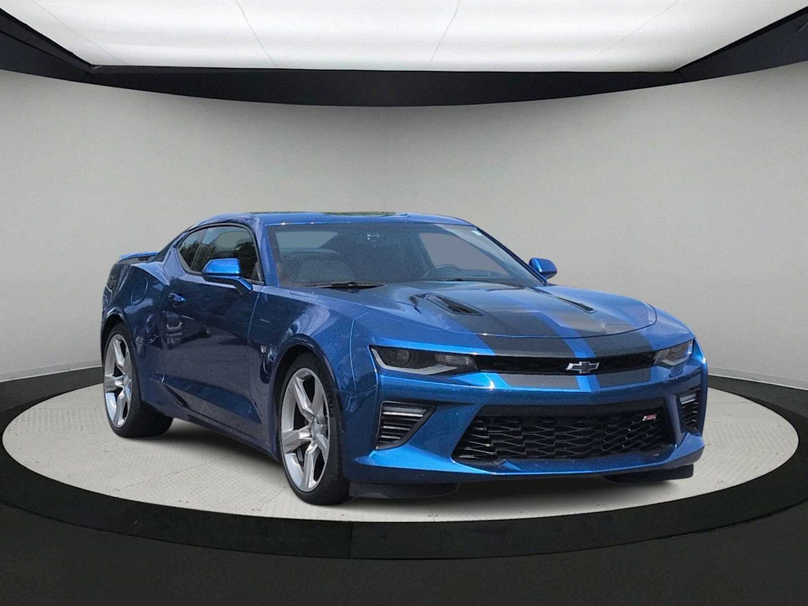 Thumbnail: 2016 Chevrolet Camaro - 2