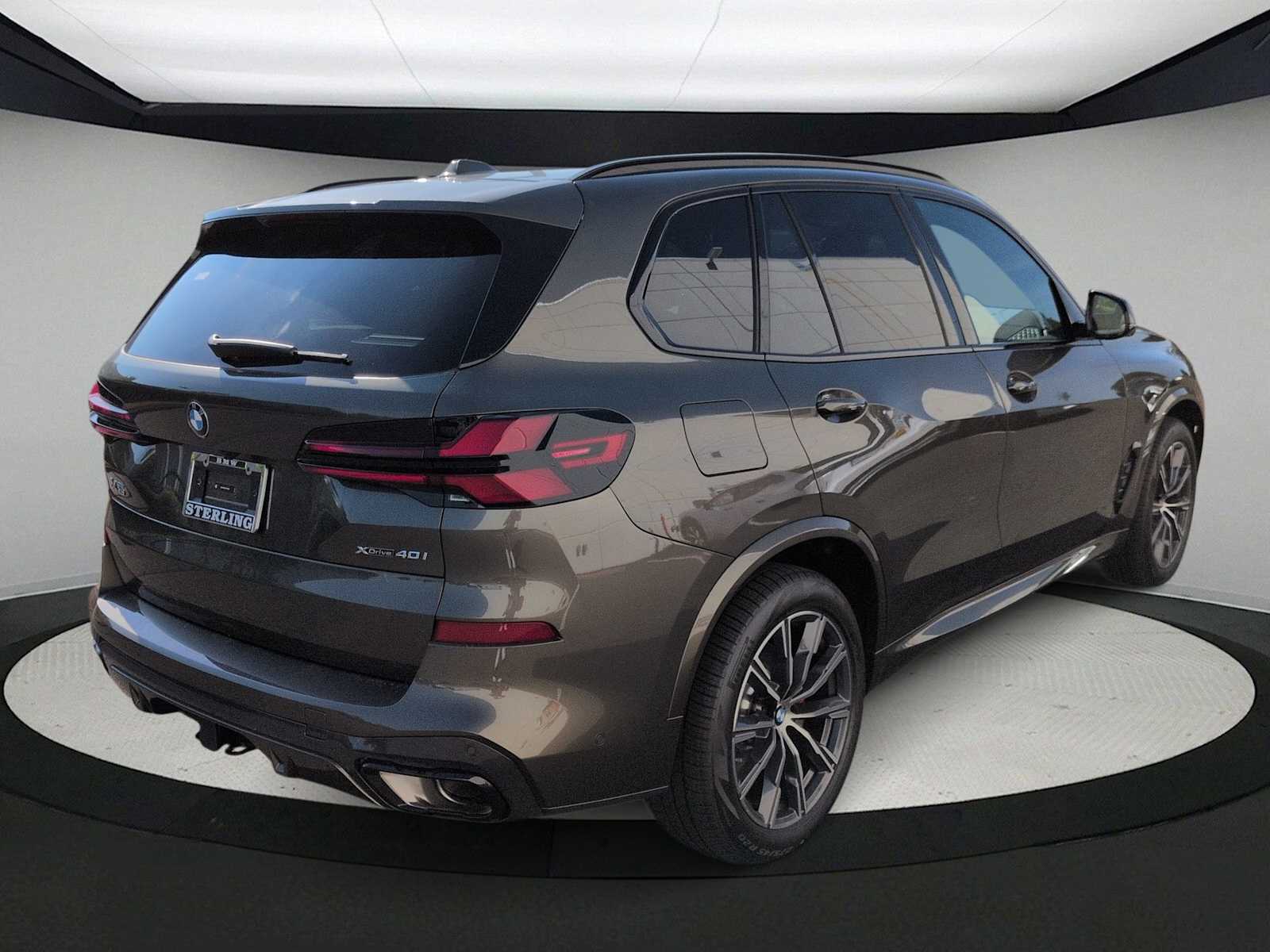 Thumbnail: 2026 BMW X5 - 8