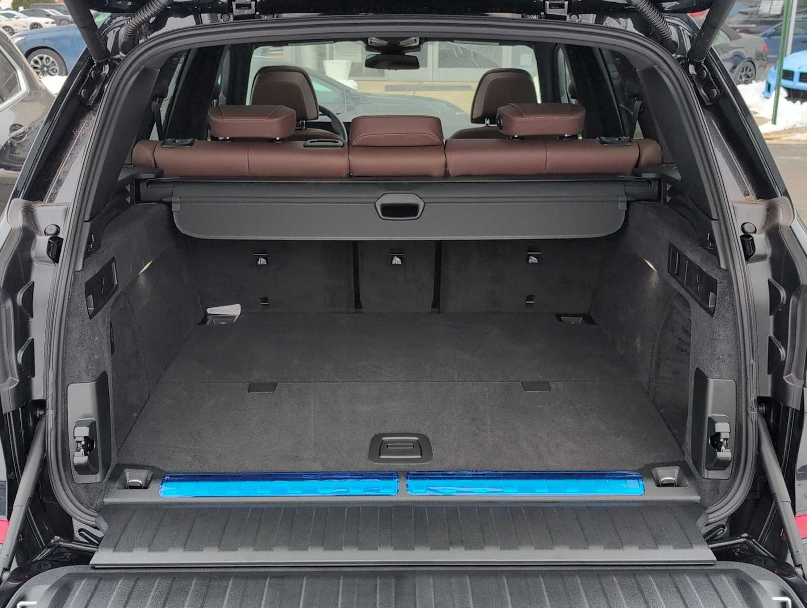 Thumbnail: 2026 BMW X5 - 35