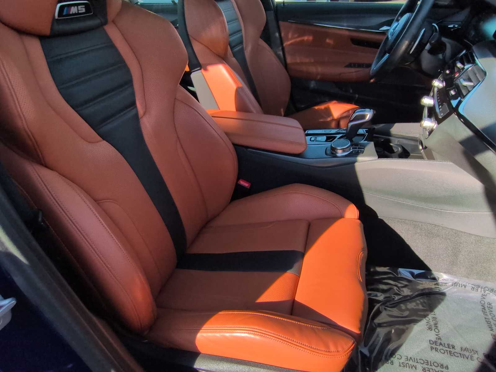 Thumbnail: 2023 BMW M5 - 21