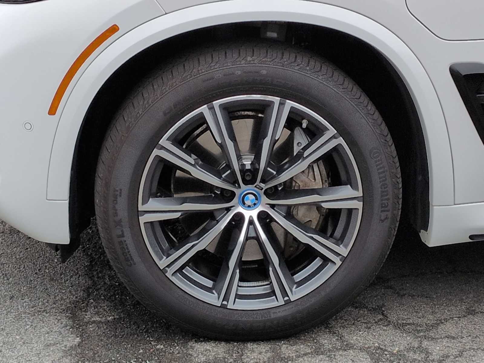 Thumbnail: 2024 BMW X5 - 13