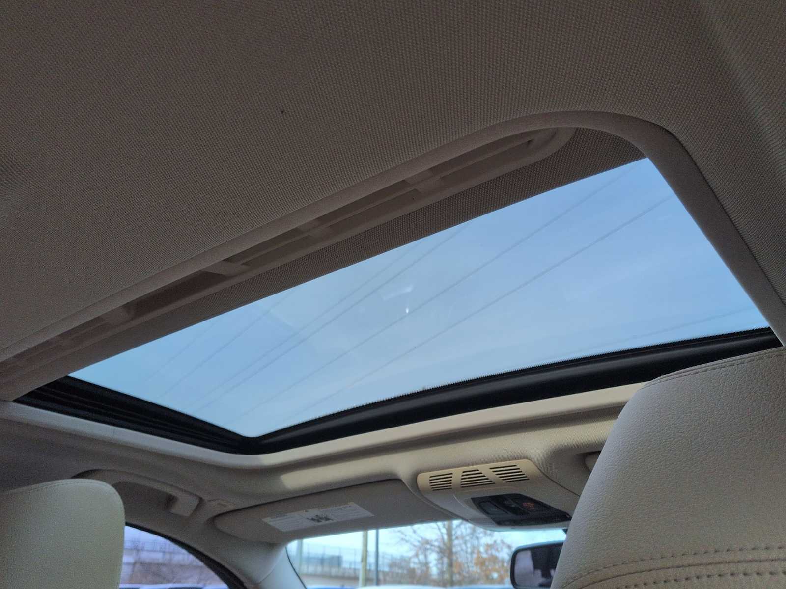 Thumbnail: 2014 BMW 3 Series - 23