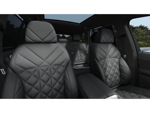 Thumbnail: 2026 BMW X5 - 11