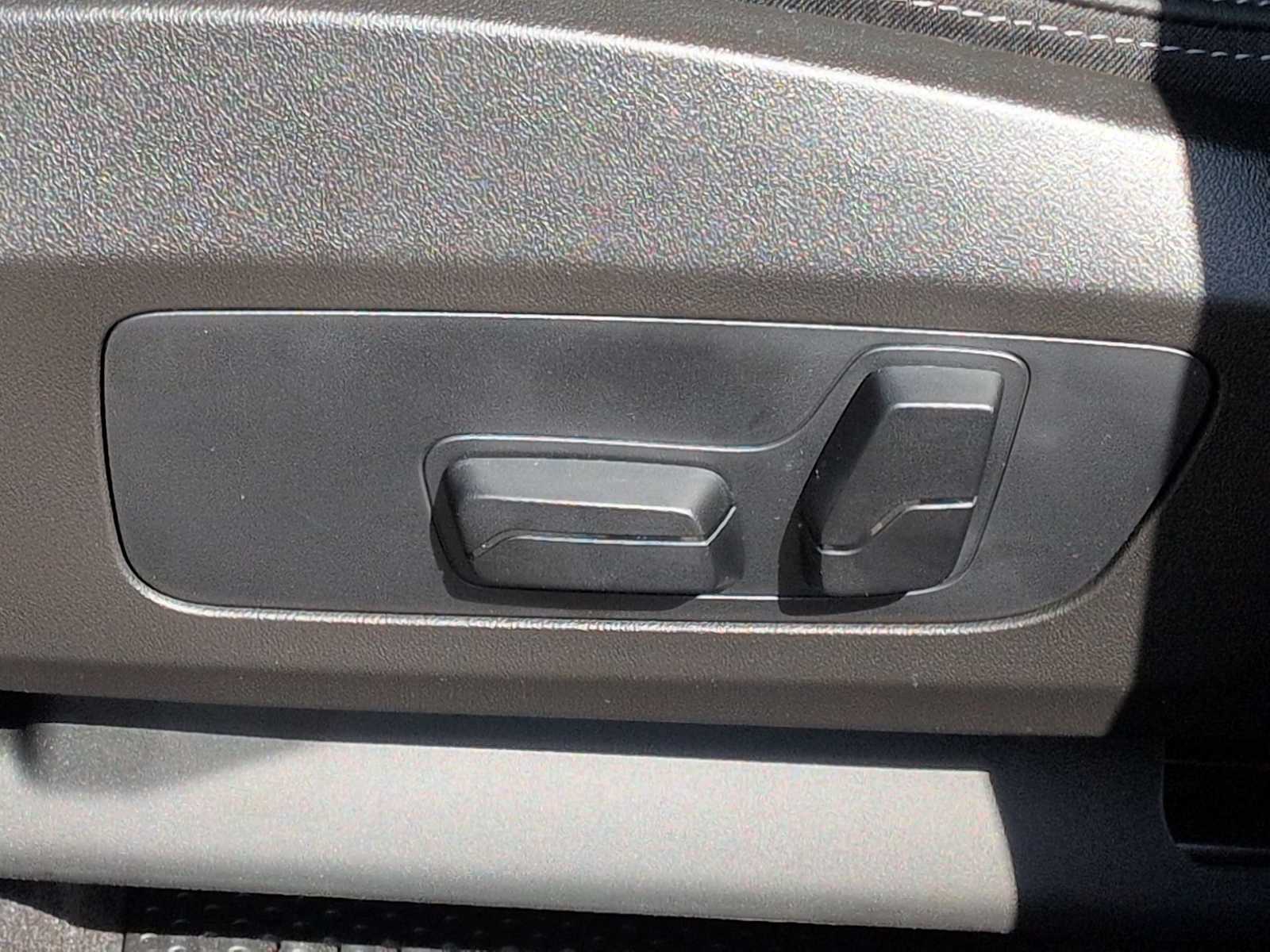 Thumbnail: 2026 BMW X1 - 18