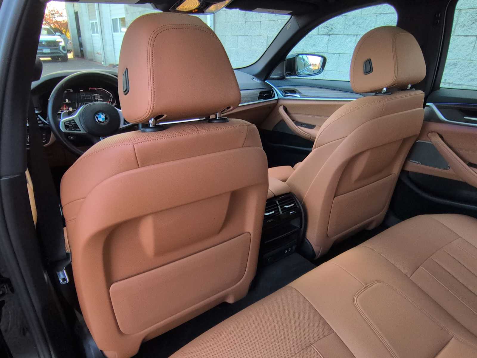 Thumbnail: 2023 BMW 5 Series - 19