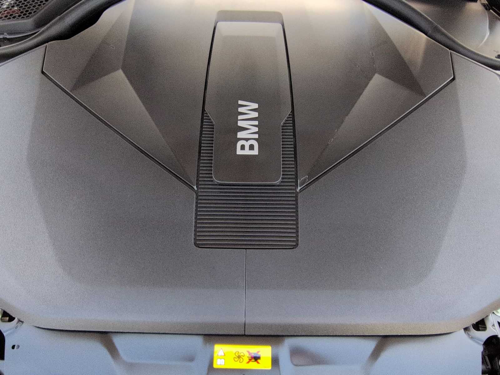 Thumbnail: 2026 BMW i5 - 15