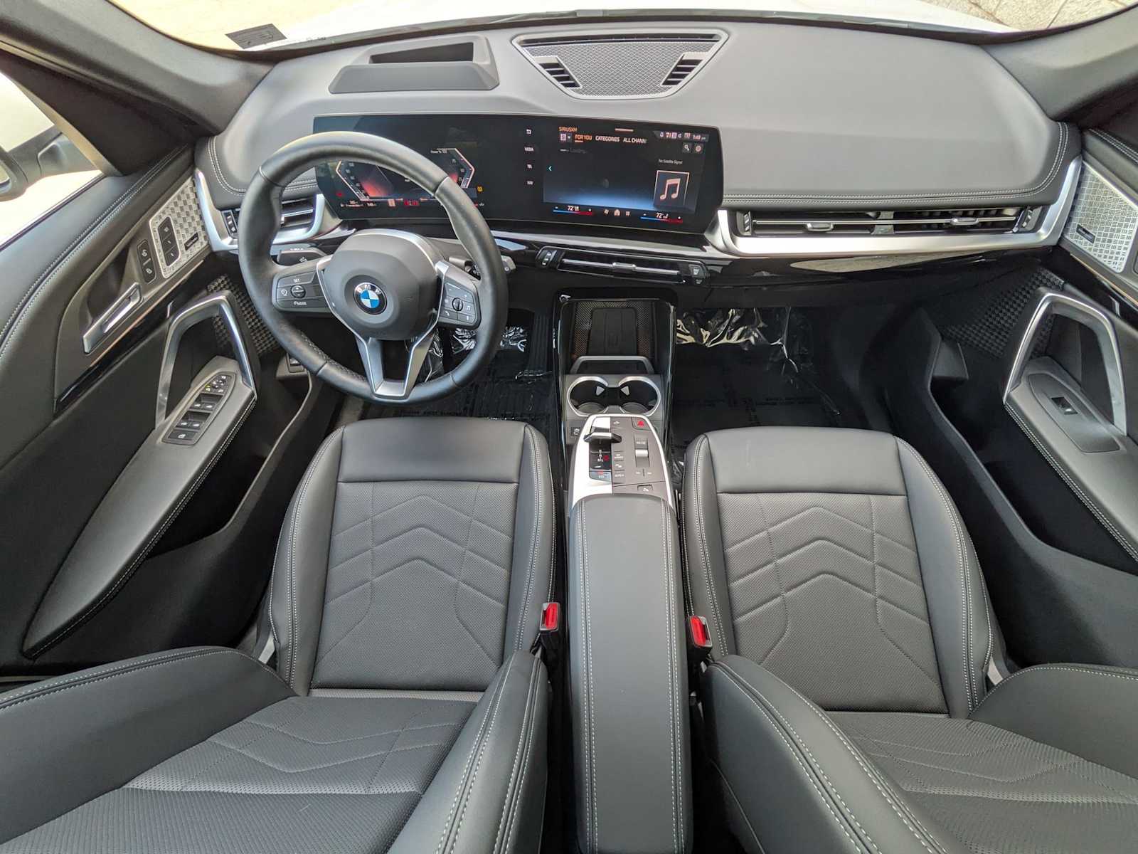 Thumbnail: 2025 BMW X1 - 16