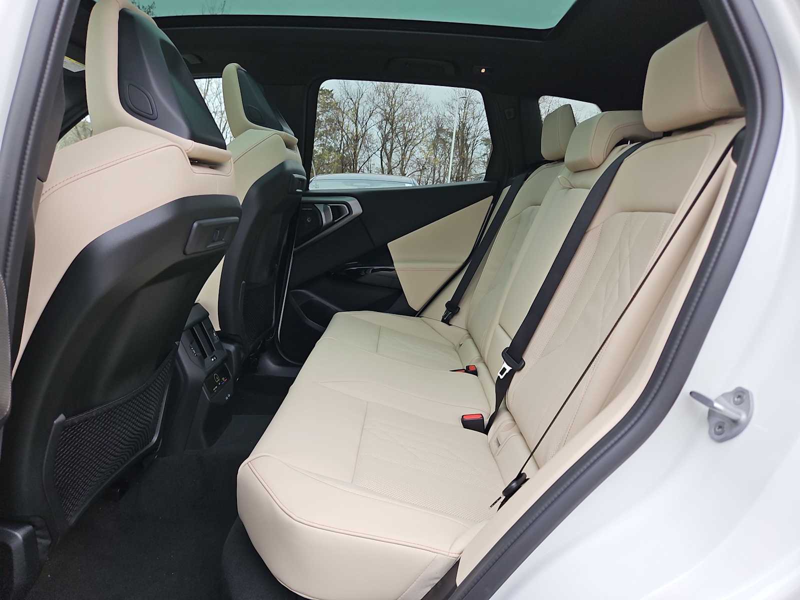 Thumbnail: 2026 BMW X3 - 21