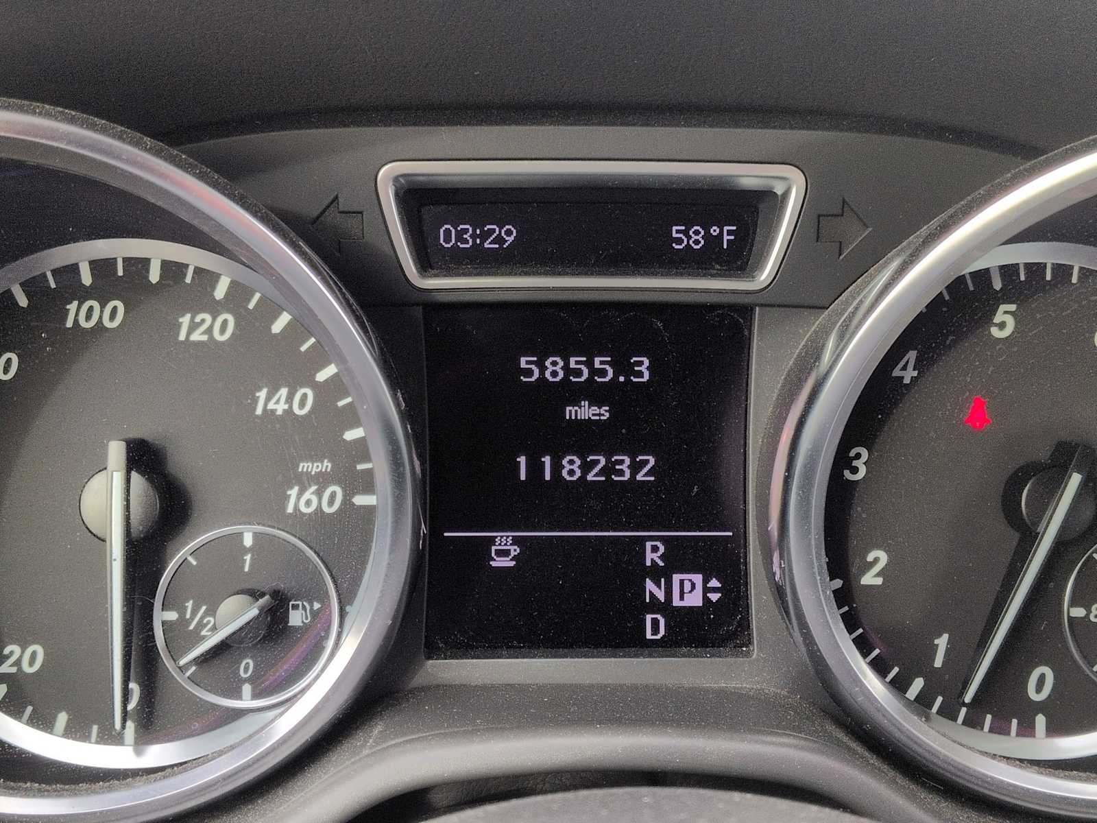 Thumbnail: 2012 Mercedes-Benz M-Class - 33