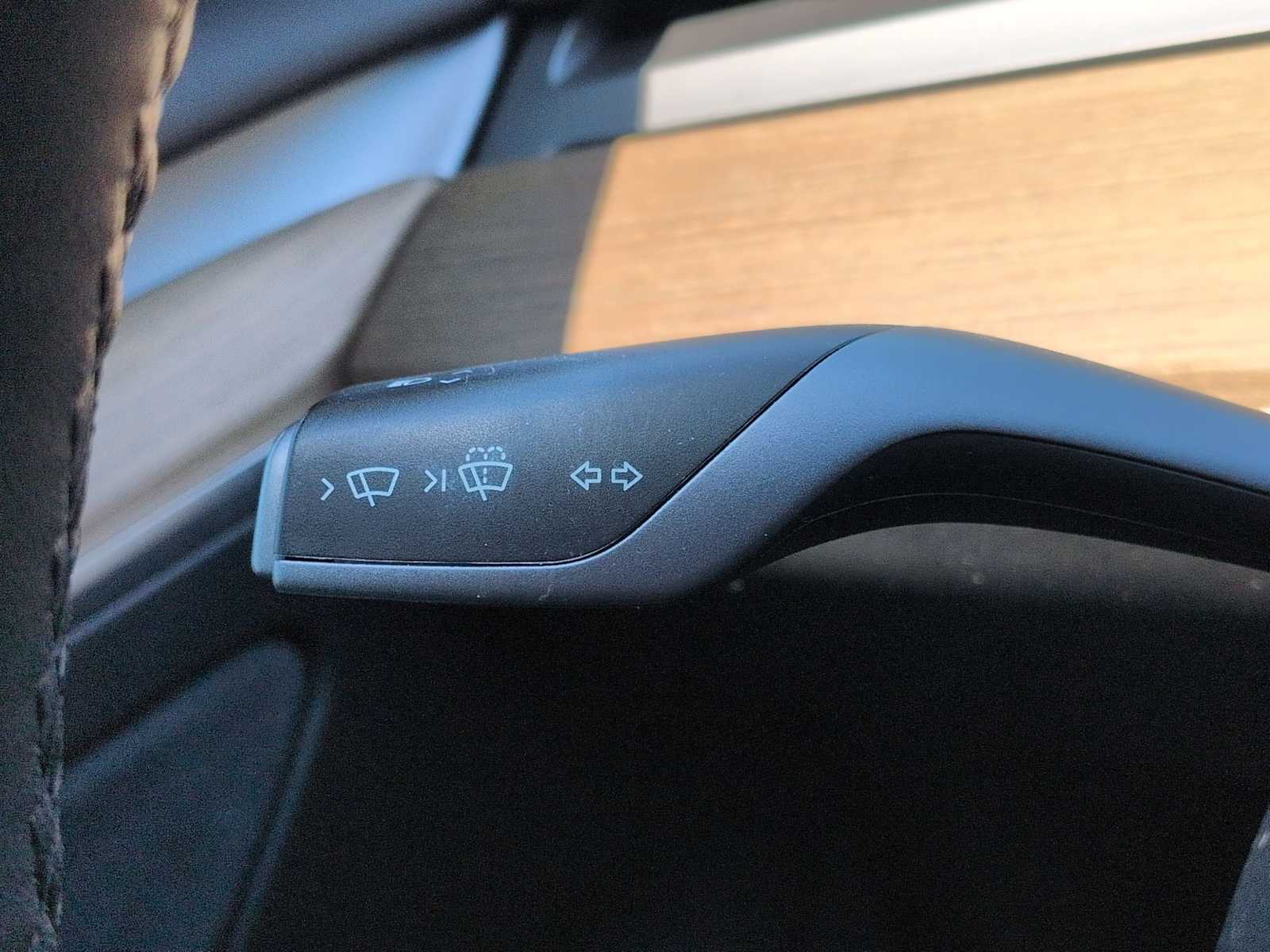 Thumbnail: 2022 Tesla Model 3 - 27