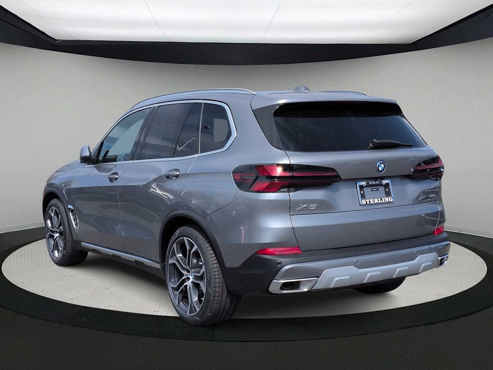 Thumbnail: 2026 BMW X5 - 6