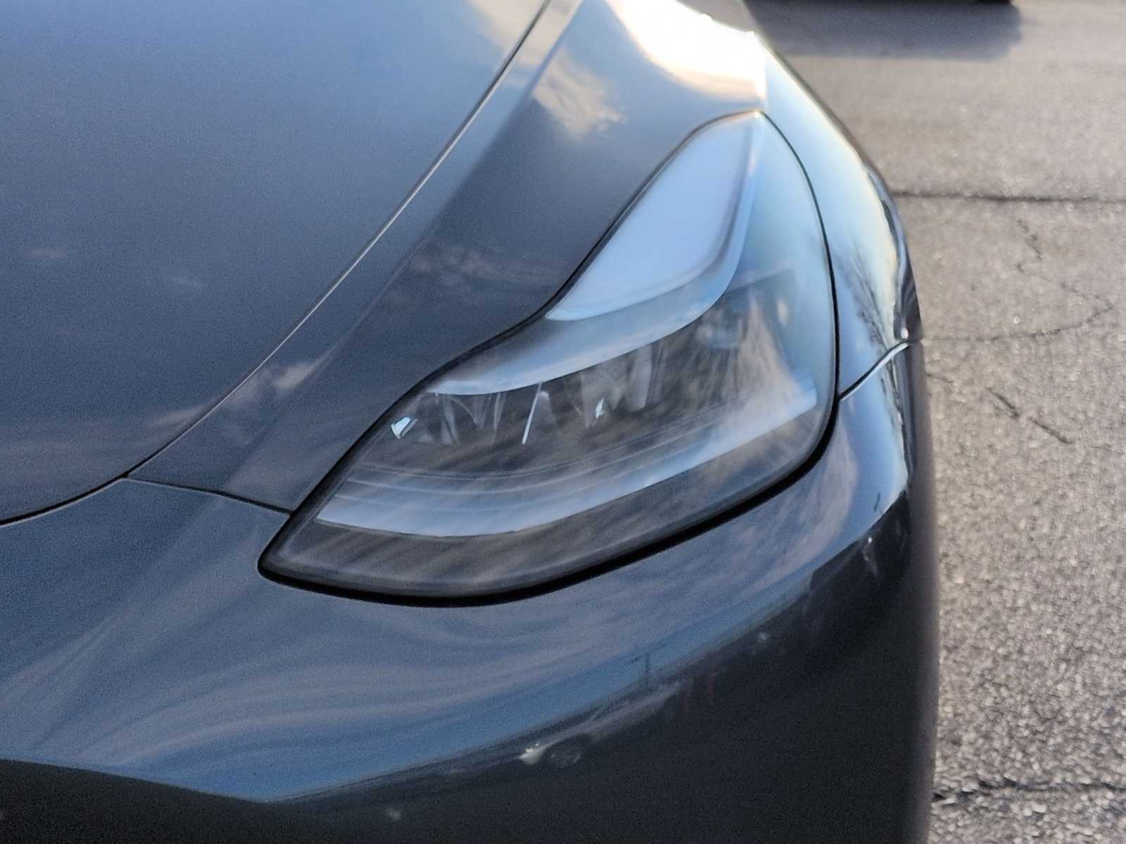 Thumbnail: 2022 Tesla Model Y - 11