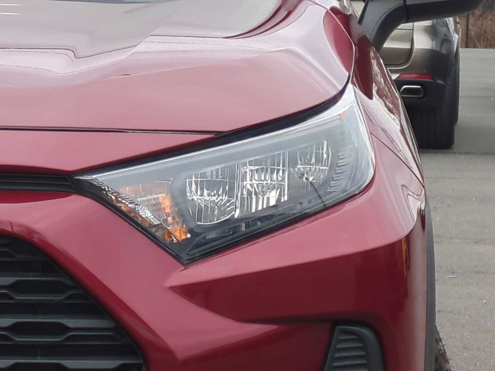 Thumbnail: 2022 Toyota RAV4 - 11