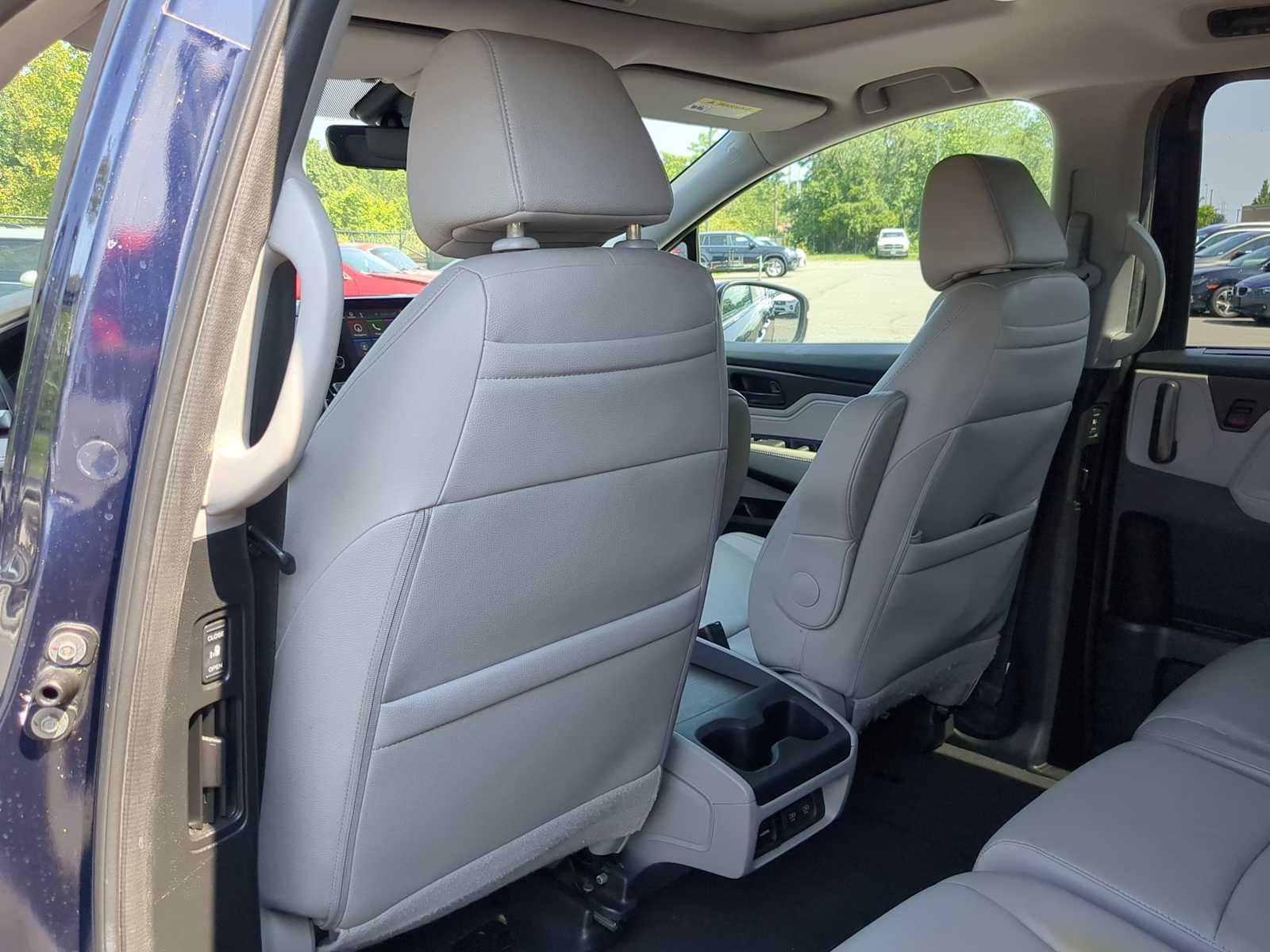 Thumbnail: 2018 Honda Odyssey - 18
