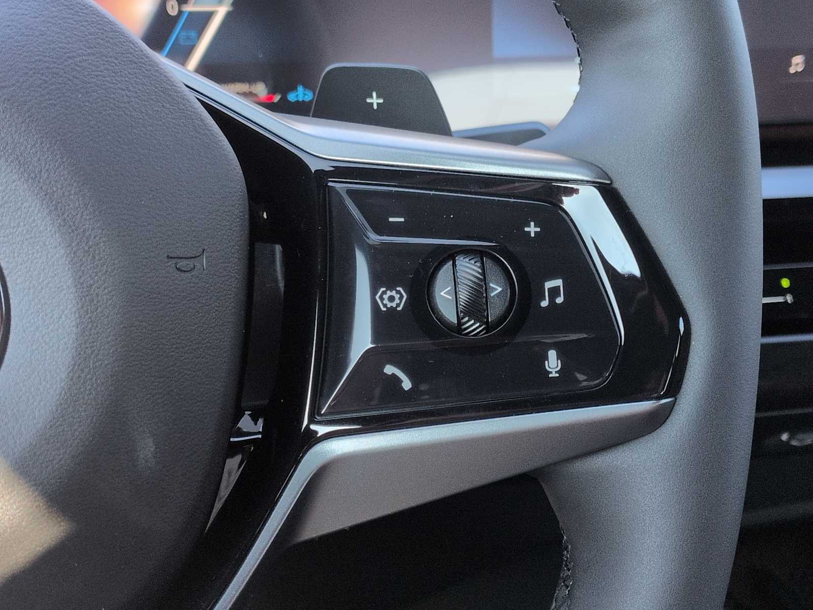 Thumbnail: 2026 BMW 5 Series - 27