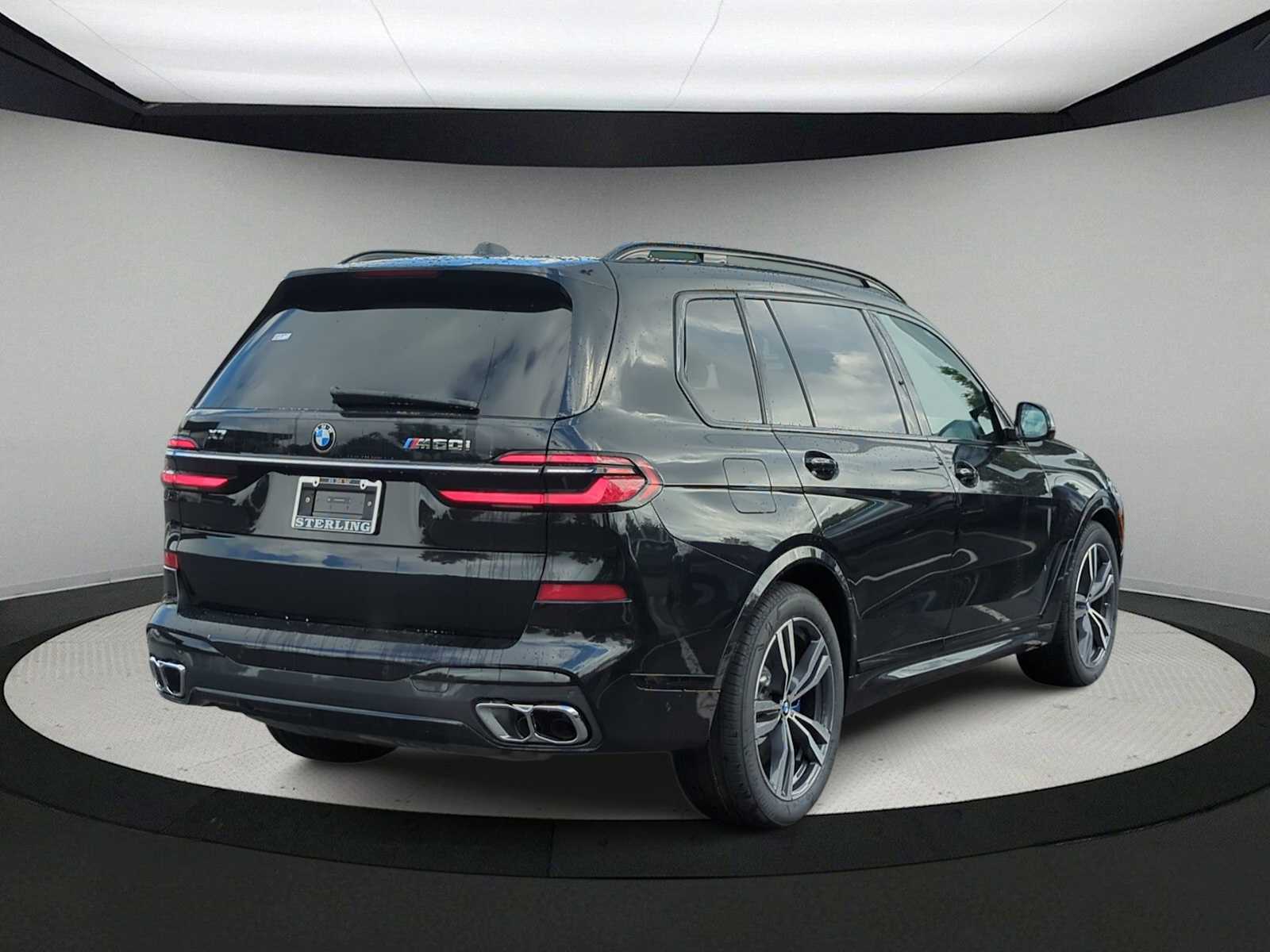 Thumbnail: 2026 BMW X7 - 8