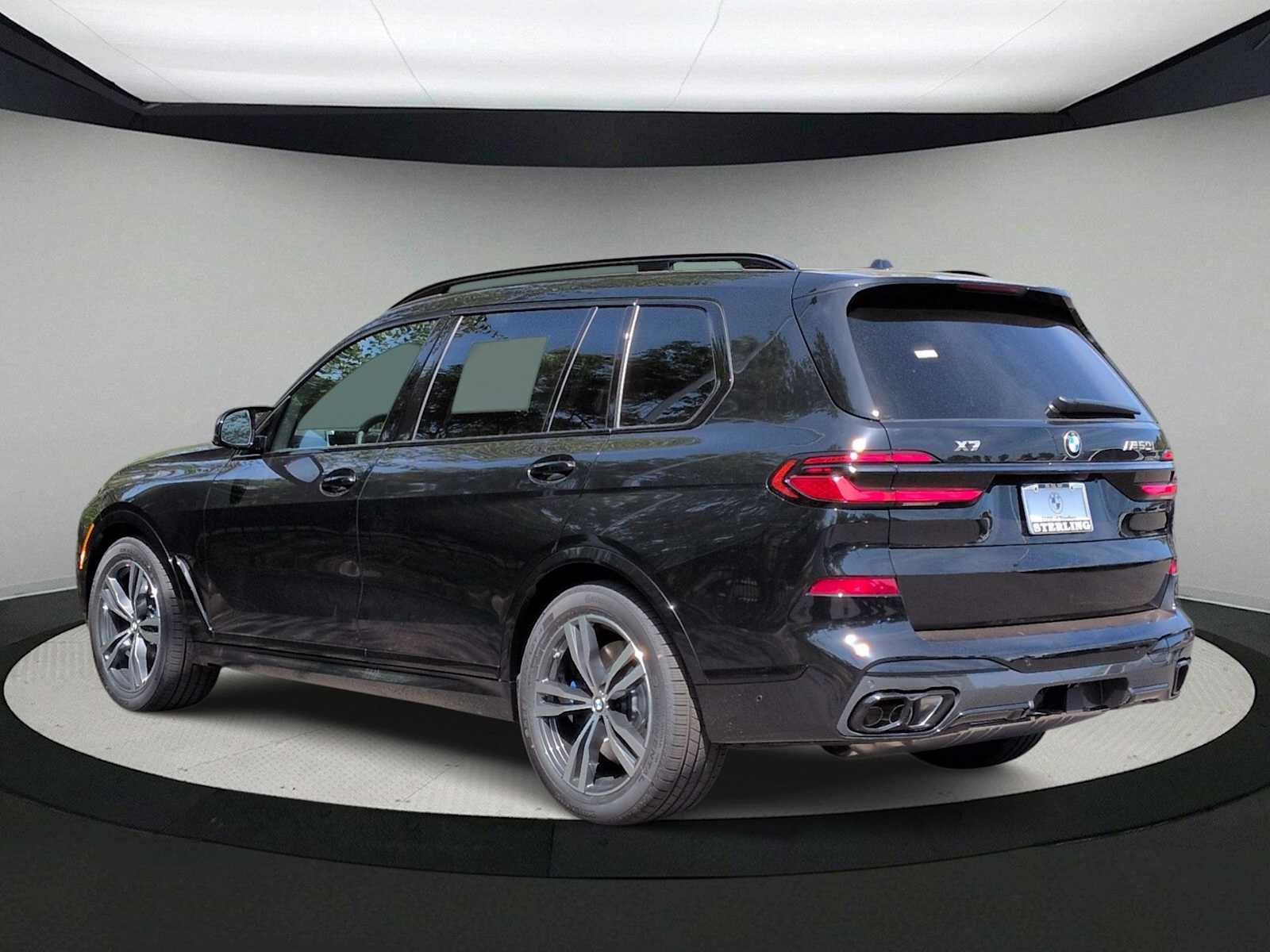 Thumbnail: 2027 BMW X7 - 6