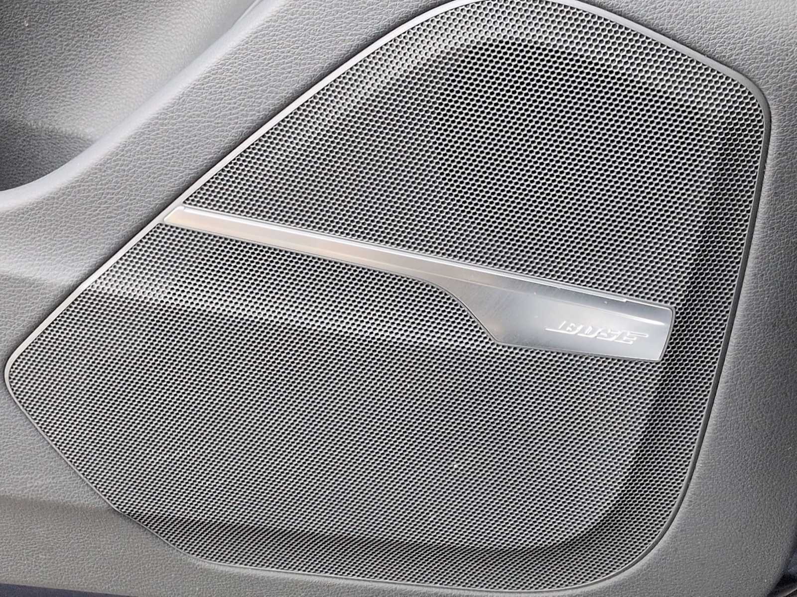 Thumbnail: 2020 Audi Q7 - 32