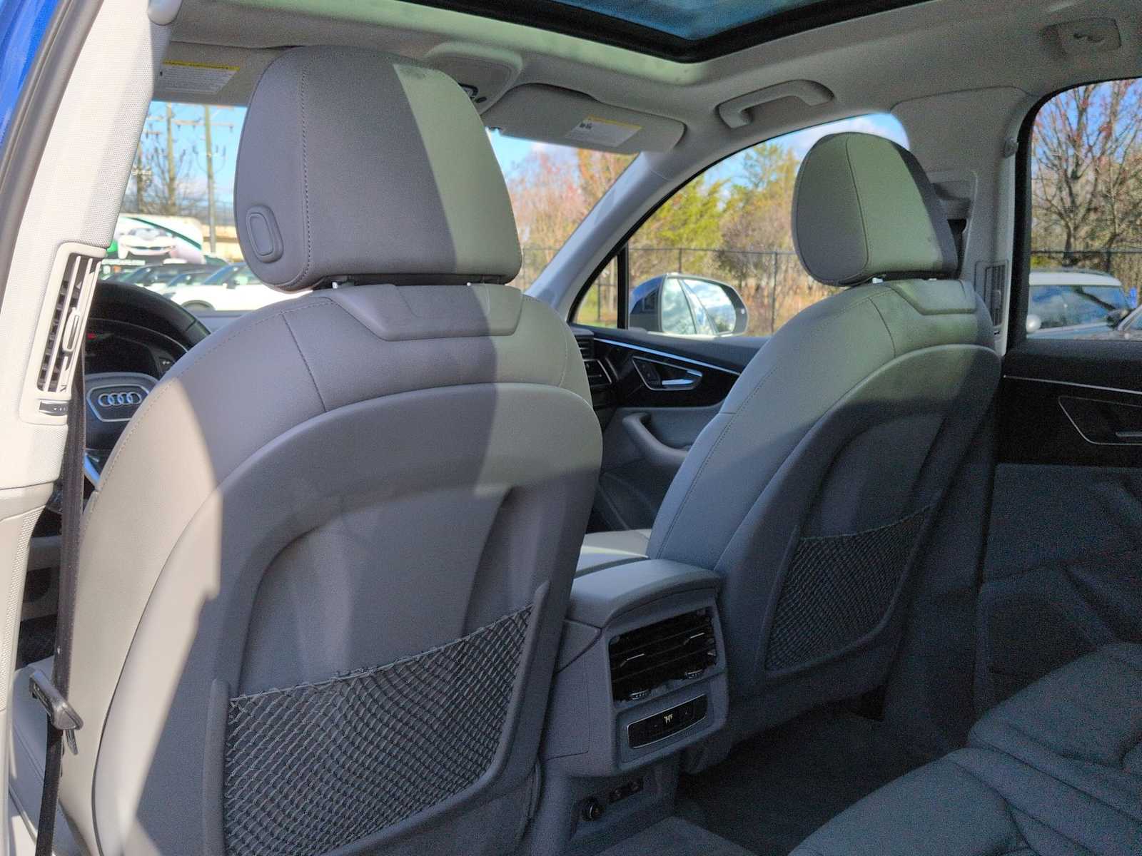 Thumbnail: 2022 Audi Q7 - 19