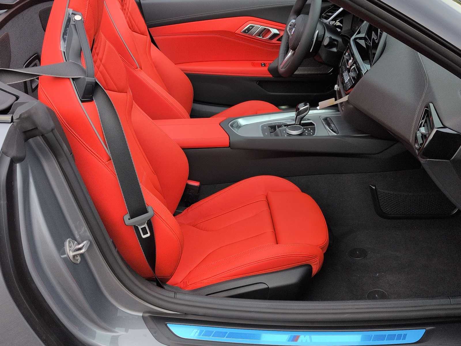 Thumbnail: 2026 BMW Z4 - 21