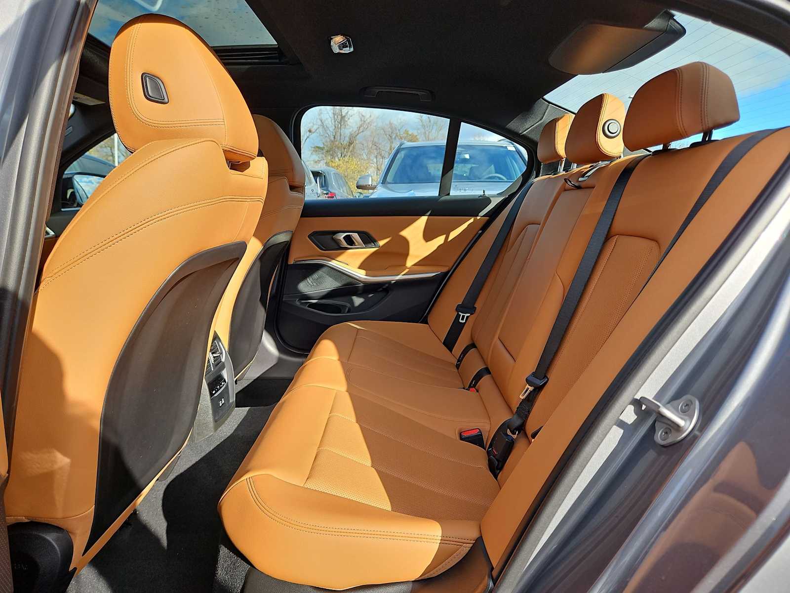 Thumbnail: 2026 BMW 3 Series - 21