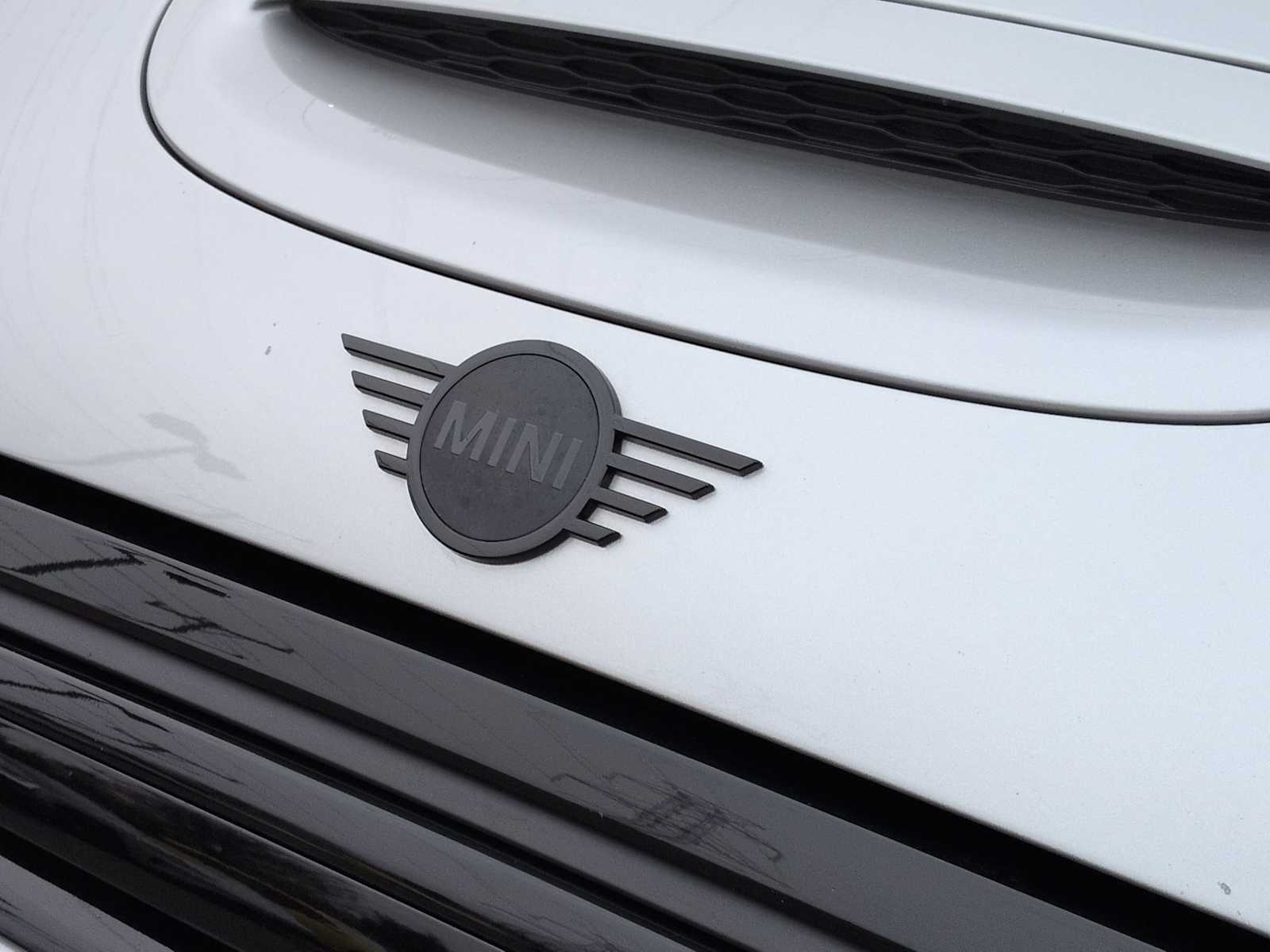 Thumbnail: 2023 MINI Cooper Hardtop - 12