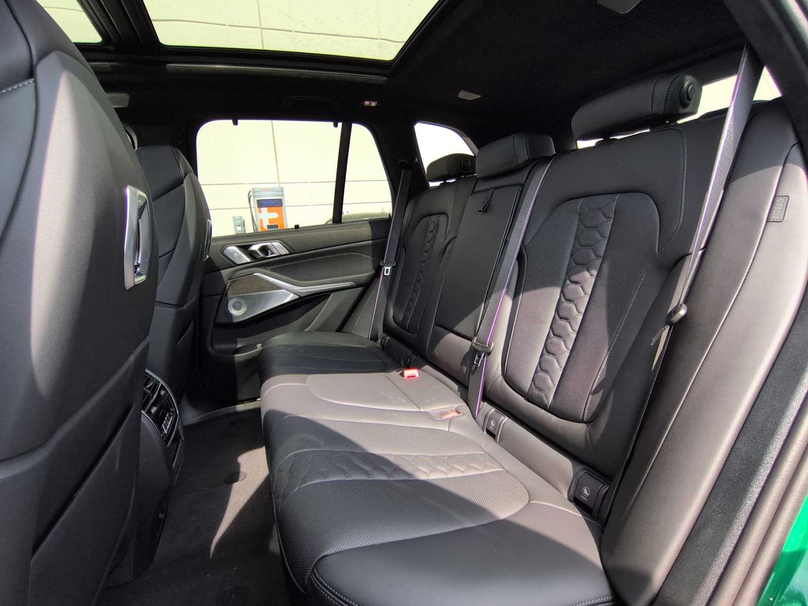 Thumbnail: 2026 BMW X5 - 21