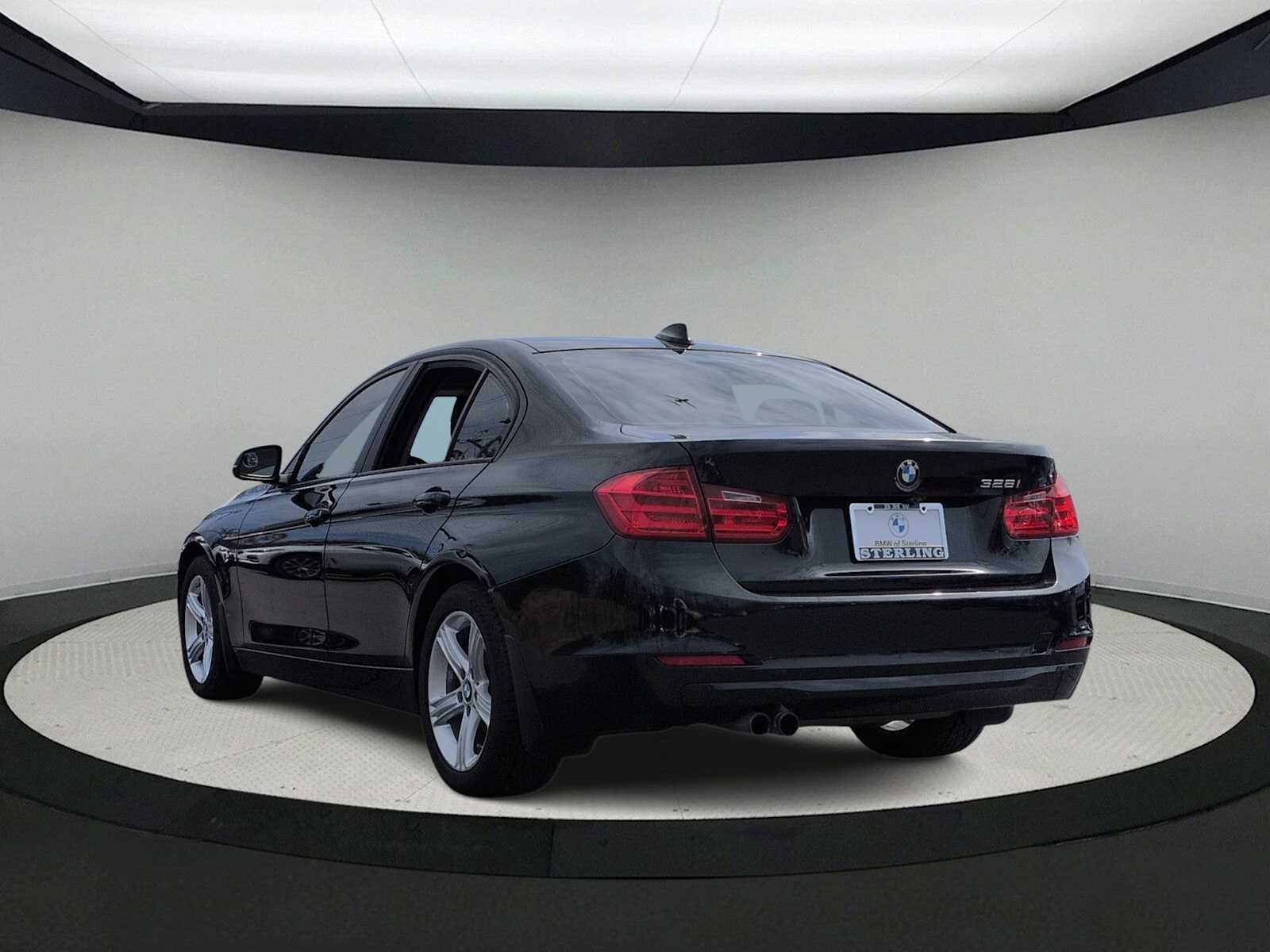 Thumbnail: 2013 BMW 3 Series - 6