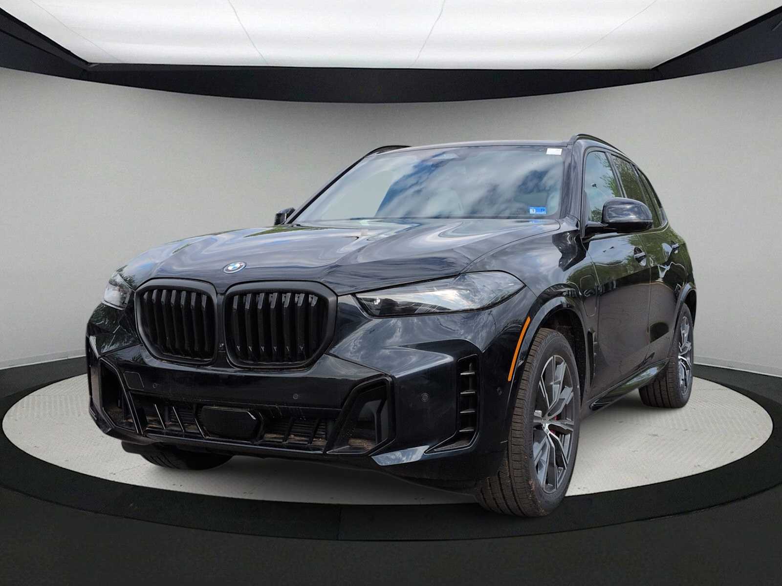 Thumbnail: 2026 BMW X5 - 4