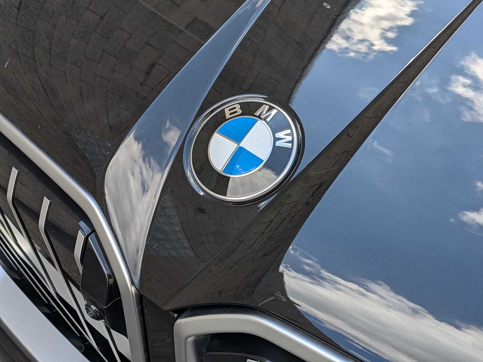 Thumbnail: 2025 BMW X3 - 12