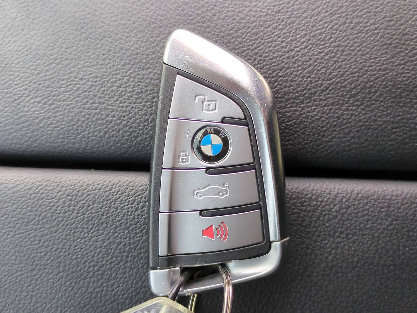 Thumbnail: 2021 BMW X7 - 36