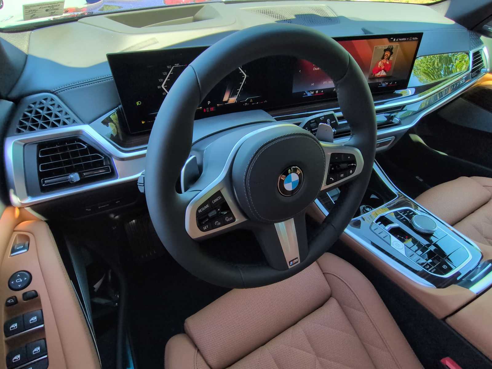 Thumbnail: 2026 BMW X5 - 10