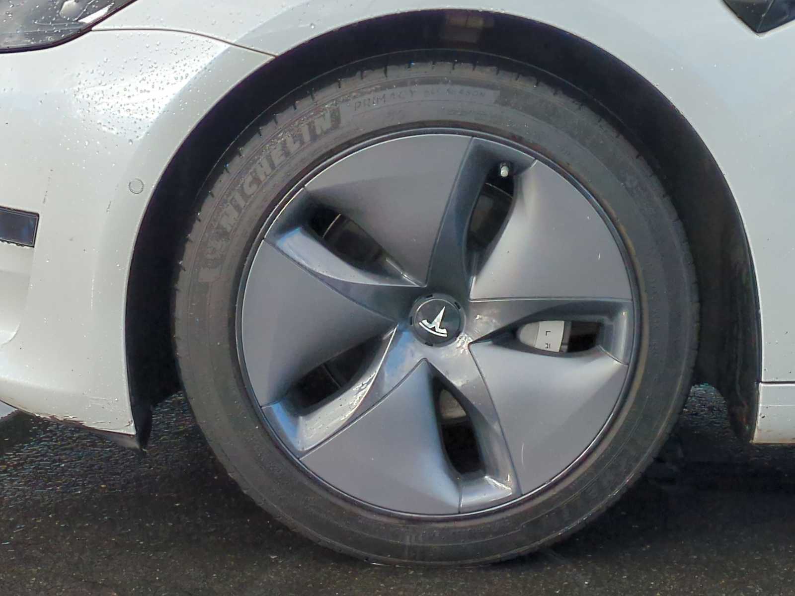 Thumbnail: 2021 Tesla Model 3 - 13