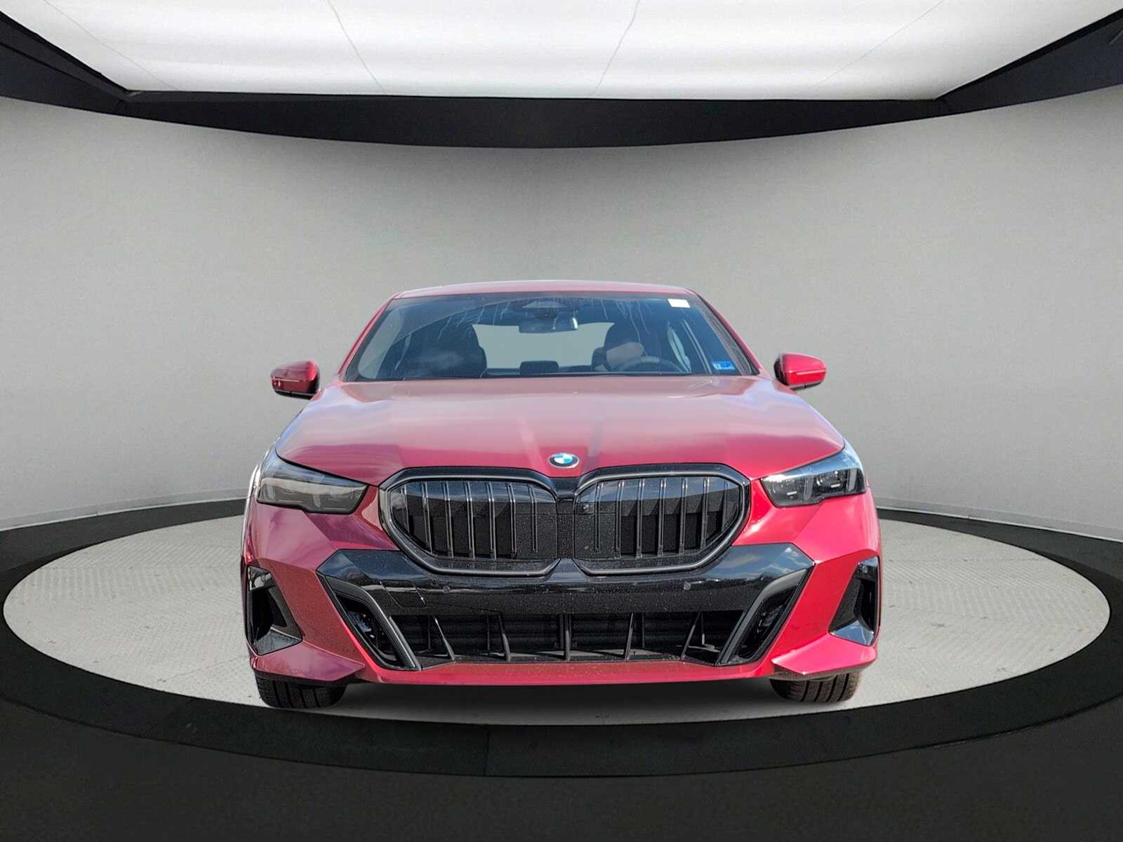 Thumbnail: 2026 BMW 5 Series - 3