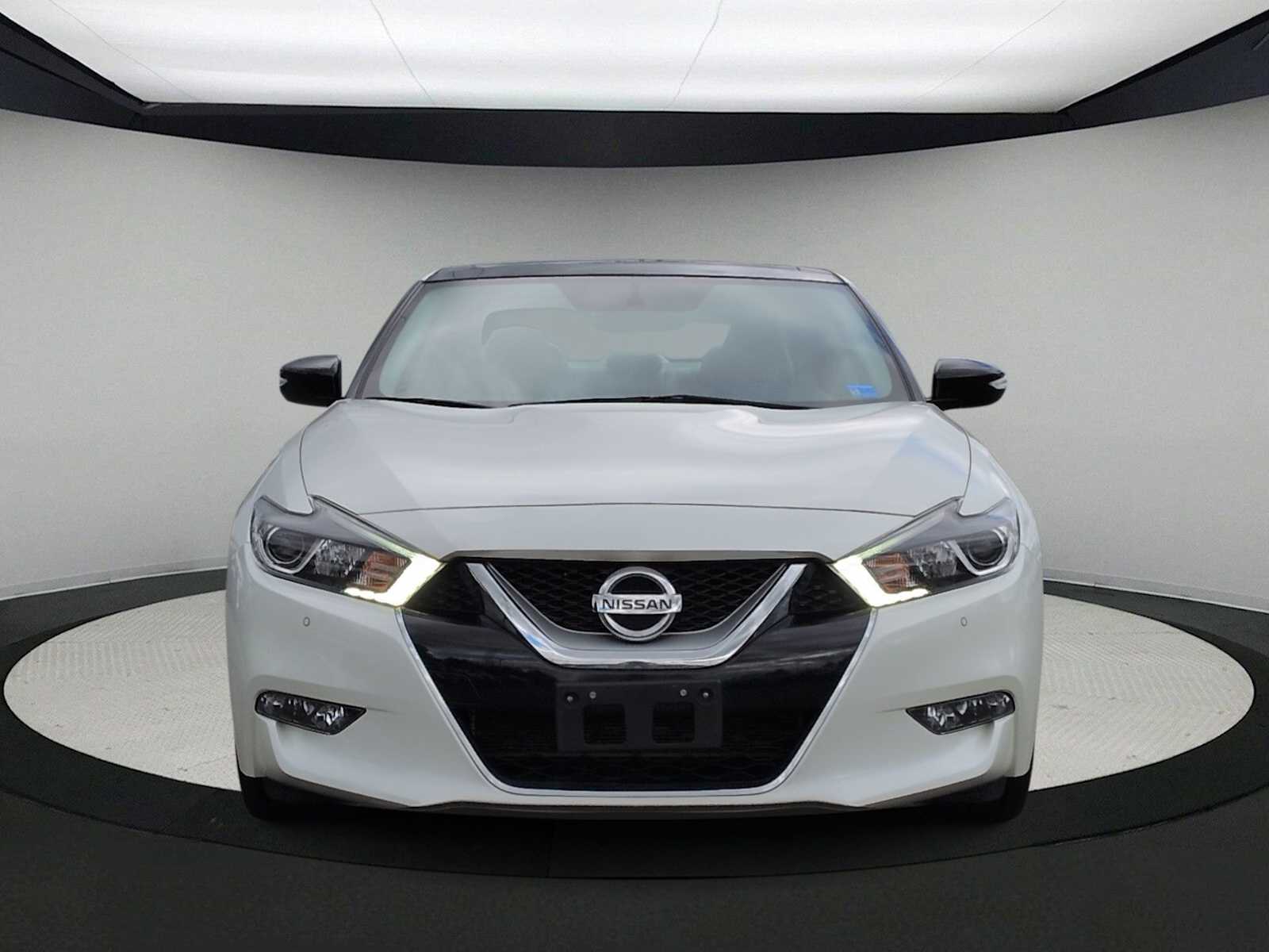 Thumbnail: 2017 Nissan Maxima - 3